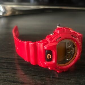 COPY - Red g-shock watch. Like new . Needs battery .